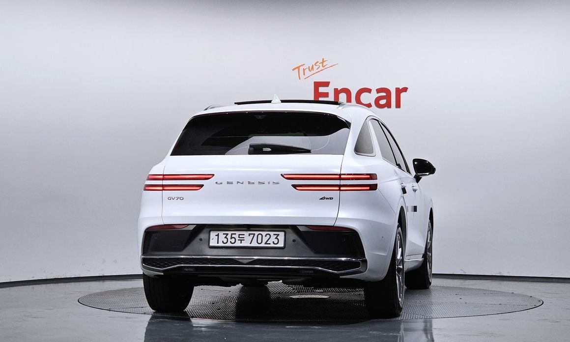 Genesis GV70 2.5T Gasoline AWD, 2025