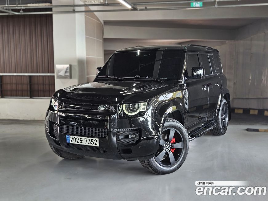 Land Rover Defender 110 P300 X-Dynamic SE, 2022