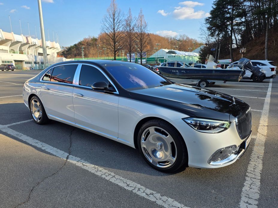 Mercedes-Benz S-Class Maybach S580 4MATIC, 2024