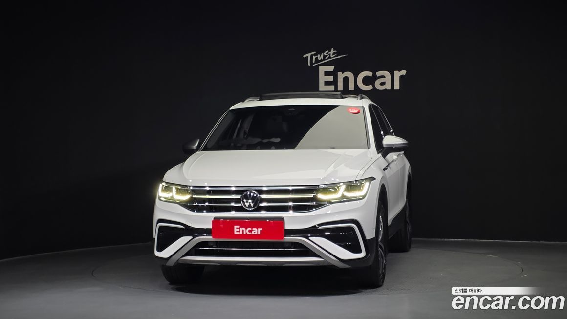 Volkswagen Tiguan 2.0 TSI Prestige, 2023