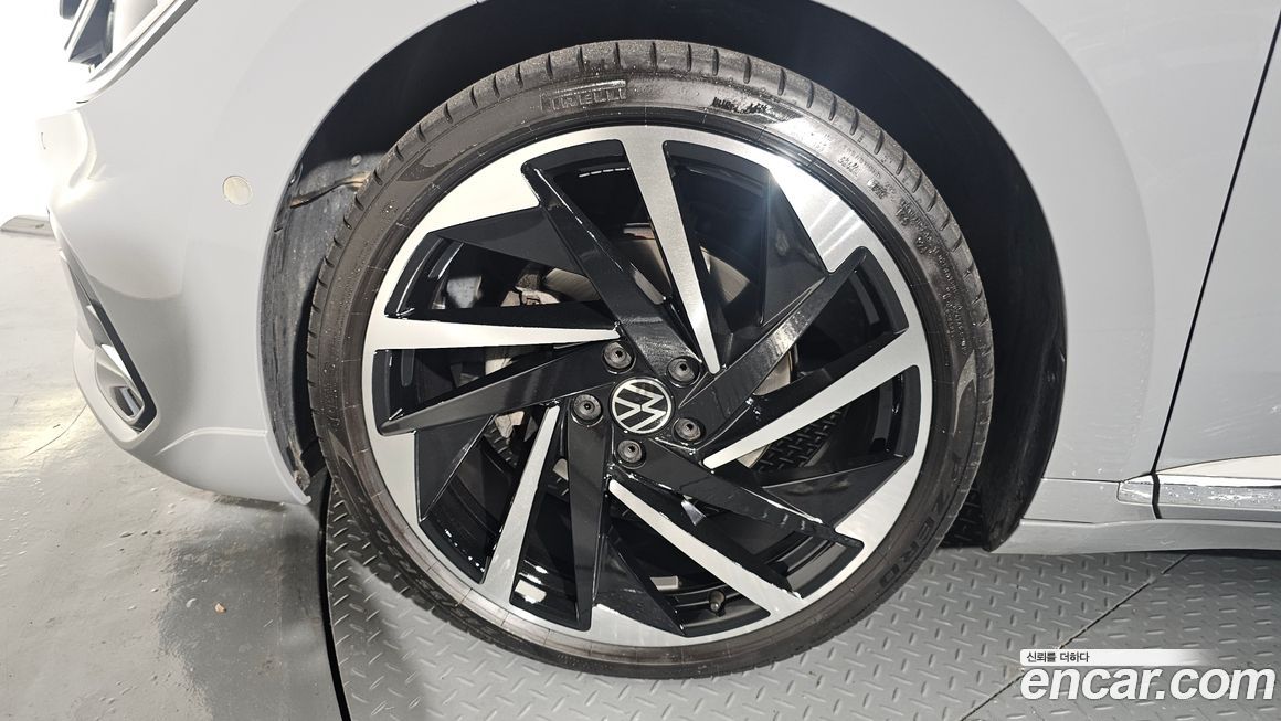 Volkswagen Arteon 2.0 TDI R-LIINE 4Motion, 2023