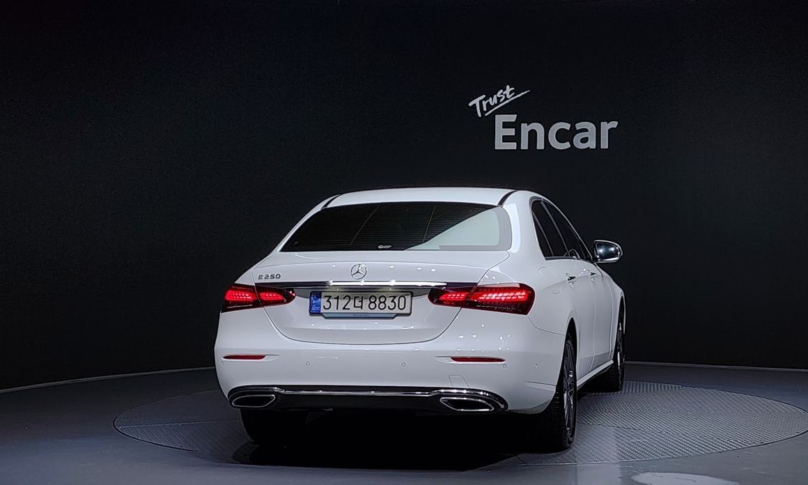 Mercedes-Benz E-Class E250 Avantgarde, 2023