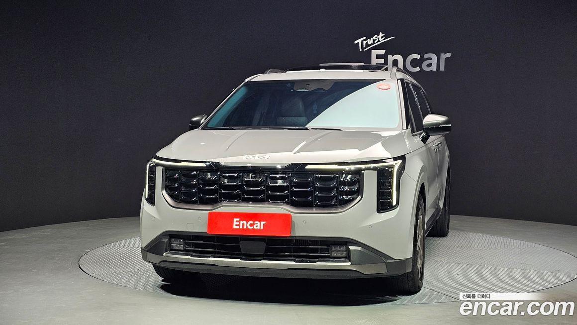 Kia Carnival 7-Seater Gravity, 2025