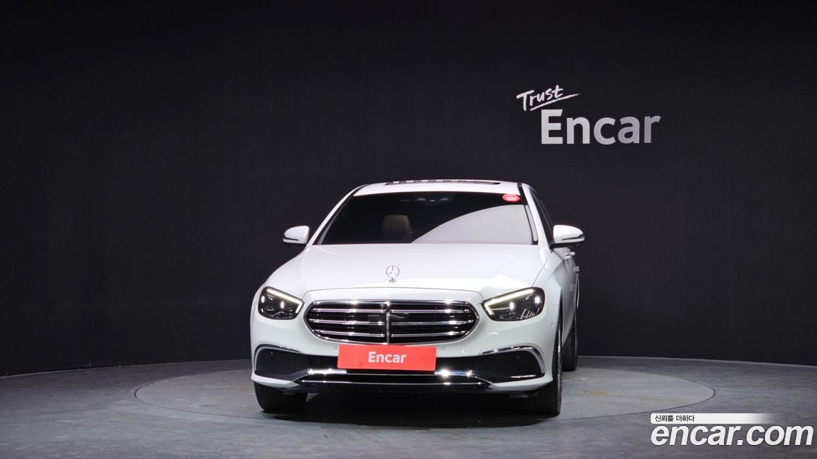 Mercedes-Benz E-Class E220d 4MATIC Exclusive, 2021