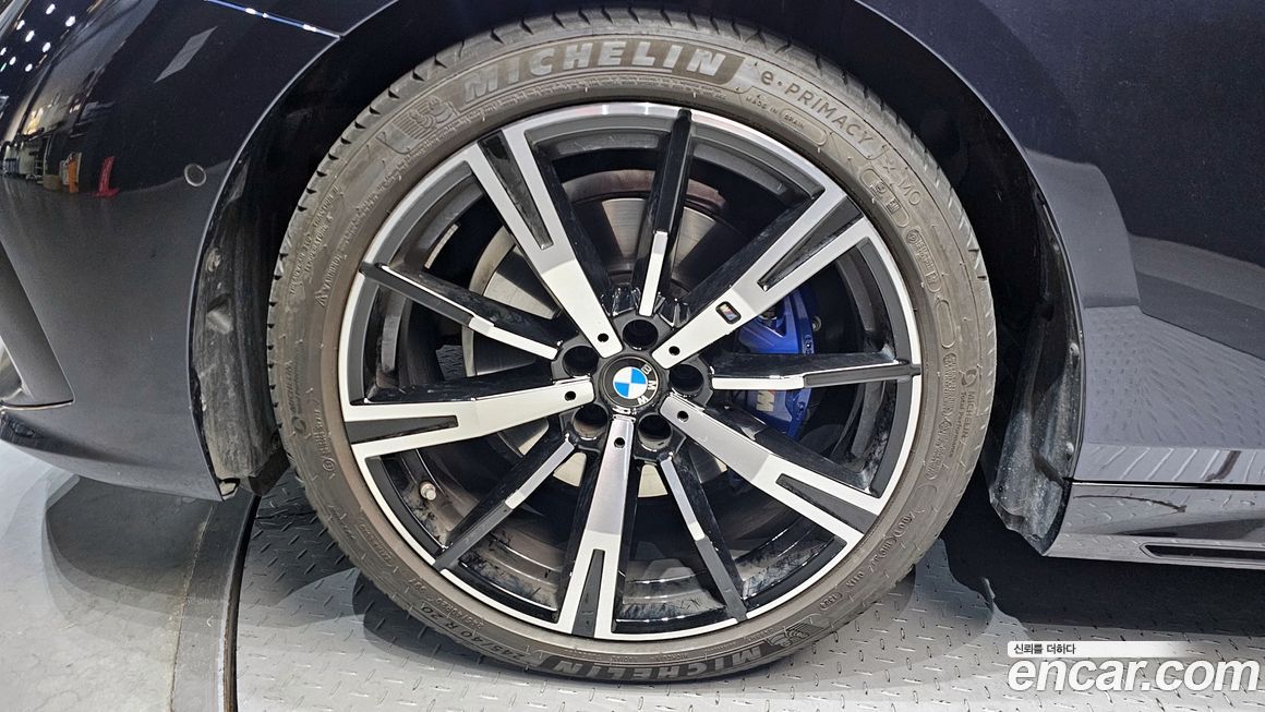 BMW 5-Series 530i xDrive M Sport, 2024