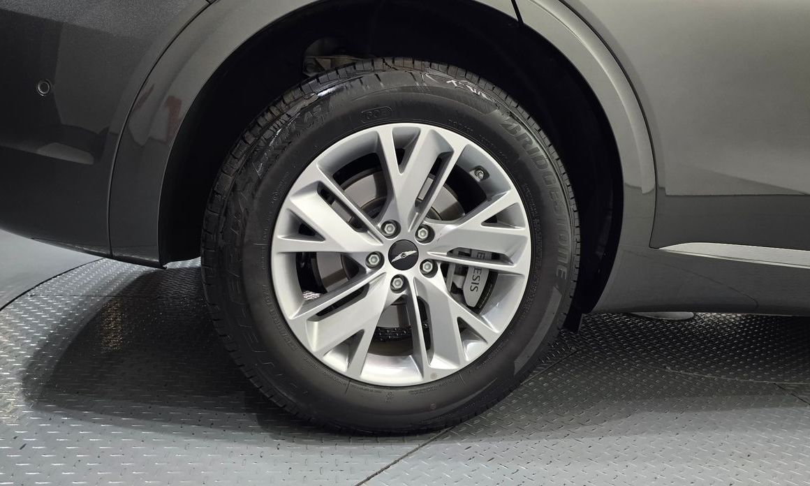 Genesis GV70 2.5T Gasoline 2WD, 2025