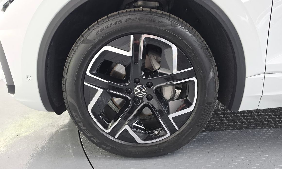Volkswagen Touareg 3.0 TDI Prestige, 2024