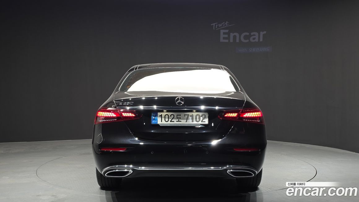 Mercedes-Benz E-Class E250 Exclusive, 2022