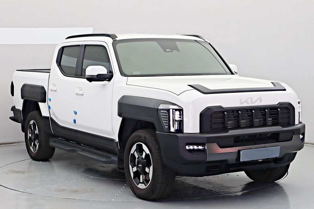 Kia Tasman 2.5T Gasoline 2WD, 2026