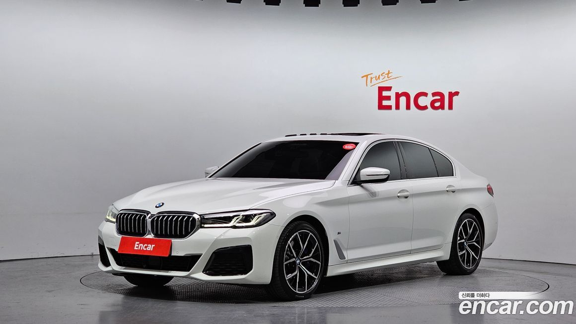BMW 5-Series 530i xDrive M Sport Package, 2022