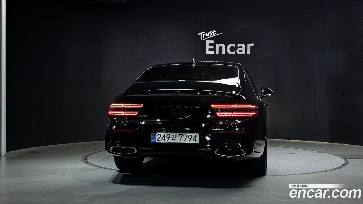 Genesis G80 Gasoline 2.5 Turbo AWD, 2025