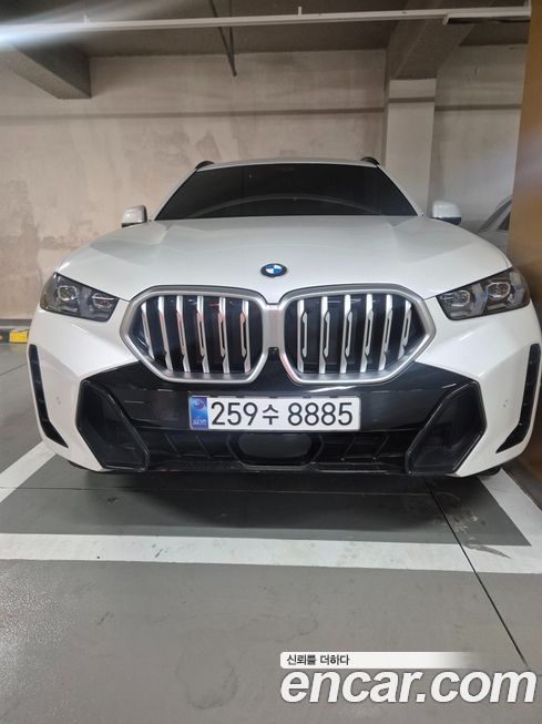 BMW X6 xDrive40i M Sport, 2025
