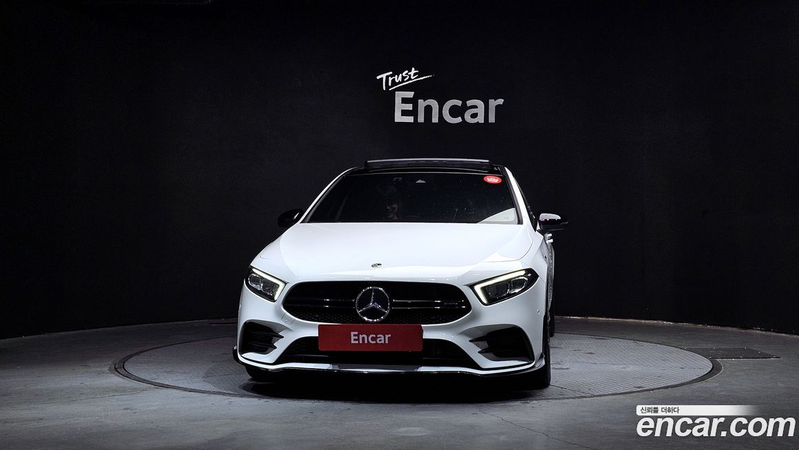 Mercedes-Benz A-Class AMG A35 4MATIC Sedan, 2023
