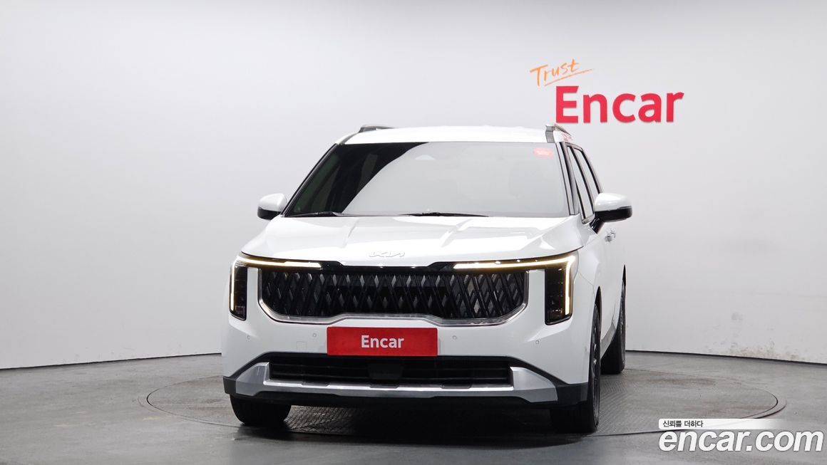 Kia Carnival 9-Seater Prestige, 2024