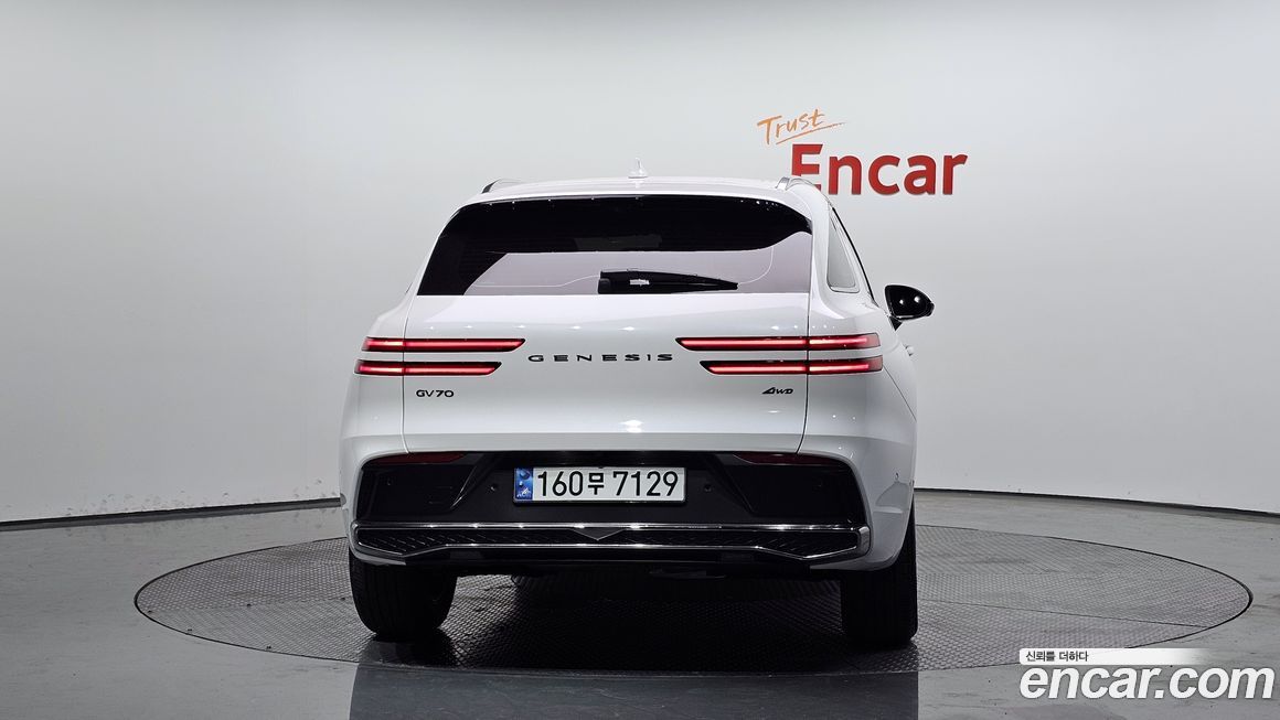Genesis GV70 2.5T Gasoline AWD, 2025