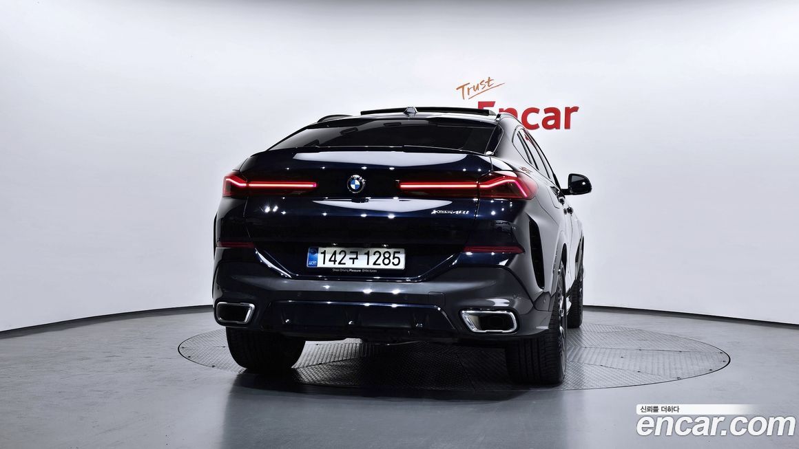 BMW X6 xDrive40i M Sport, 2025