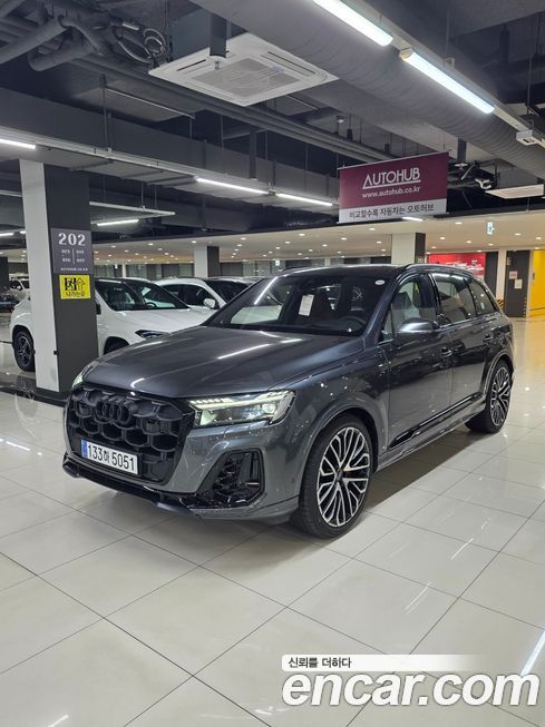 Audi SQ7 4.0 TFSI Quattro, 2026