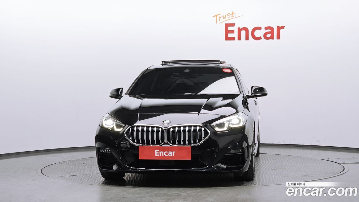 BMW 2-Series 220i M Sports, 2023