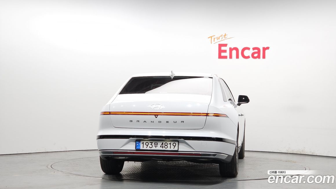 Hyundai Grandeur 2,5 Gasoline 2WD, 2025