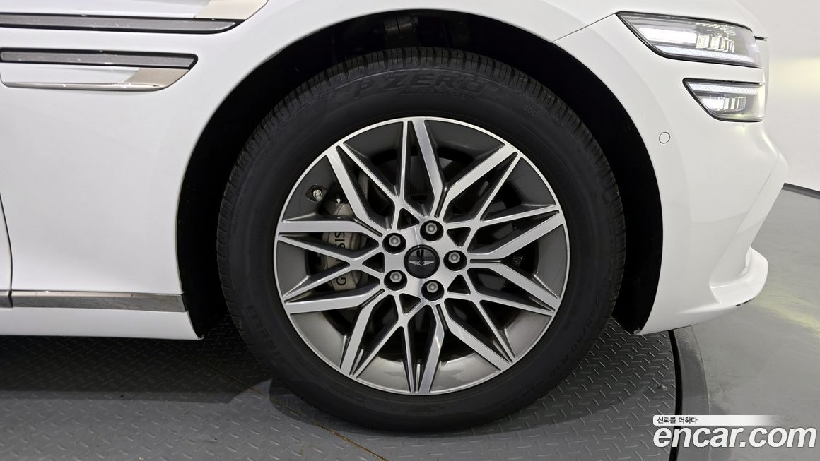 Genesis G80 Gasoline 2.5 Turbo 2WD, 2025