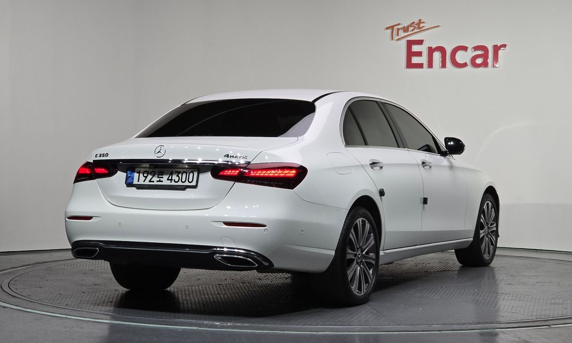 Mercedes-Benz E-Class E350 4MATIC Exclusive, 2023