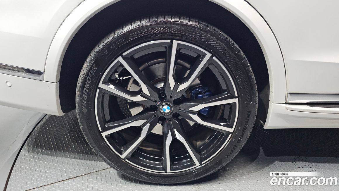 BMW X7 xDrive 40i M Sport 6STR, 2022