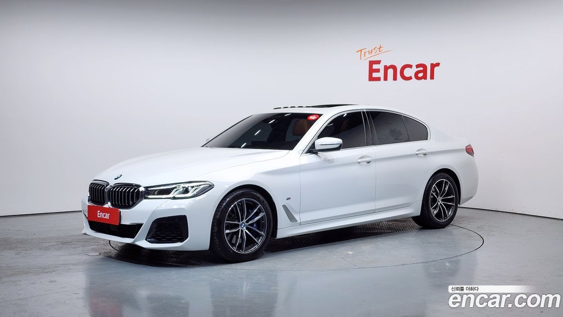 BMW 5-Series 520i M Sport, 2022