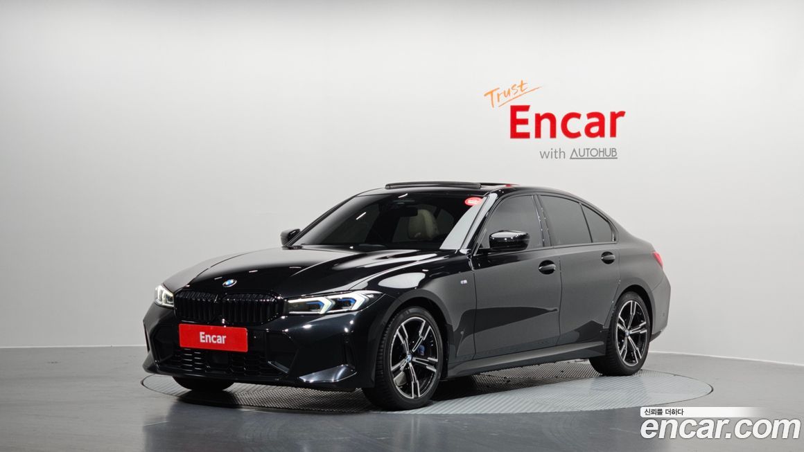 BMW 3-Series 320i M Sport, 2023