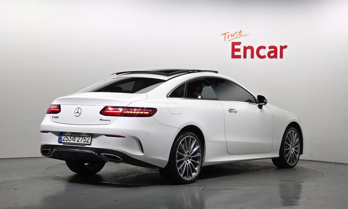 Mercedes-Benz E-Class E450 4MATIC Coupe, 2022