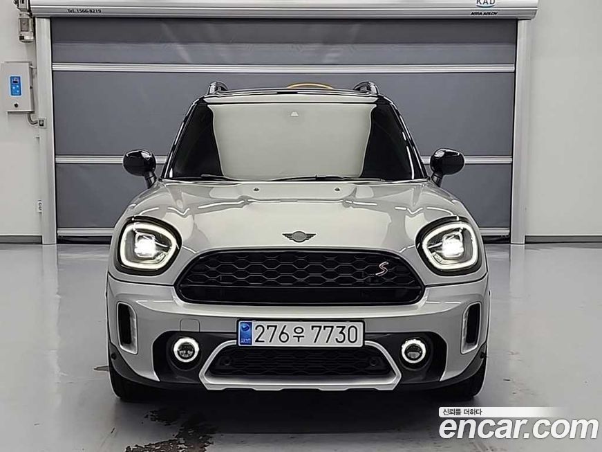 Mini Countryman ALL4 Classic Launch Pack, 2023