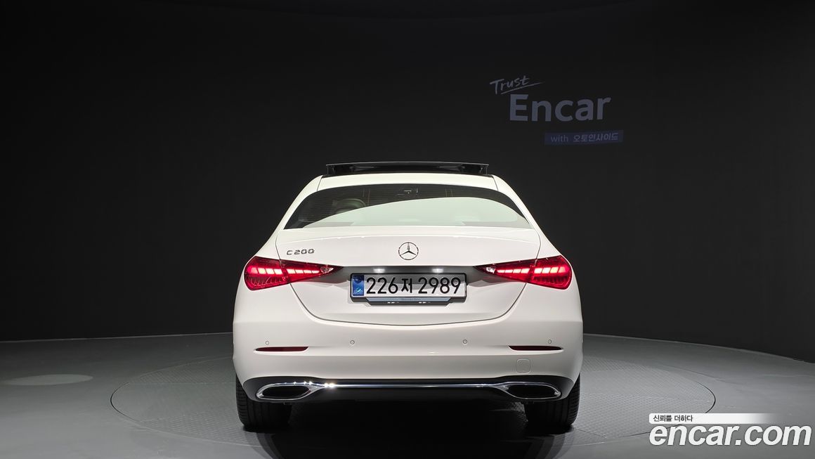 Mercedes-Benz C-Class C200 Avantgarde, 2025