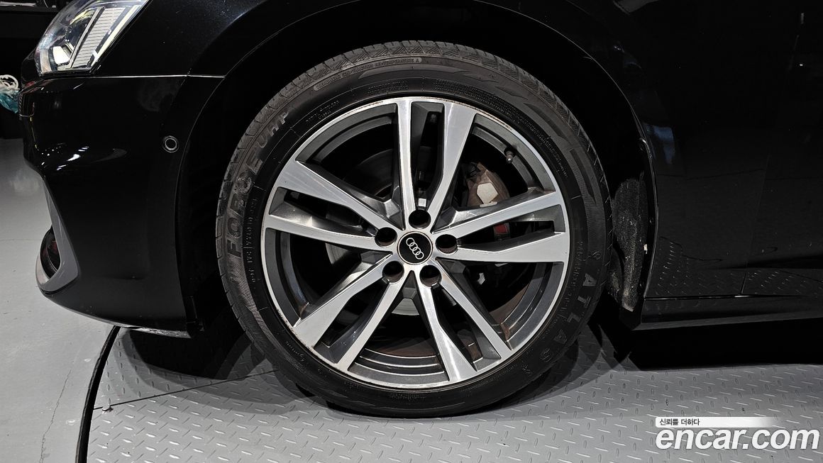 Audi A6 45 TFSI Quattro Premium, 2022