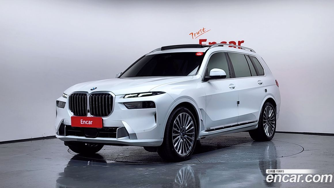 BMW X7 xDrive 40i Design Pure Excellence 7-Seater, 2024