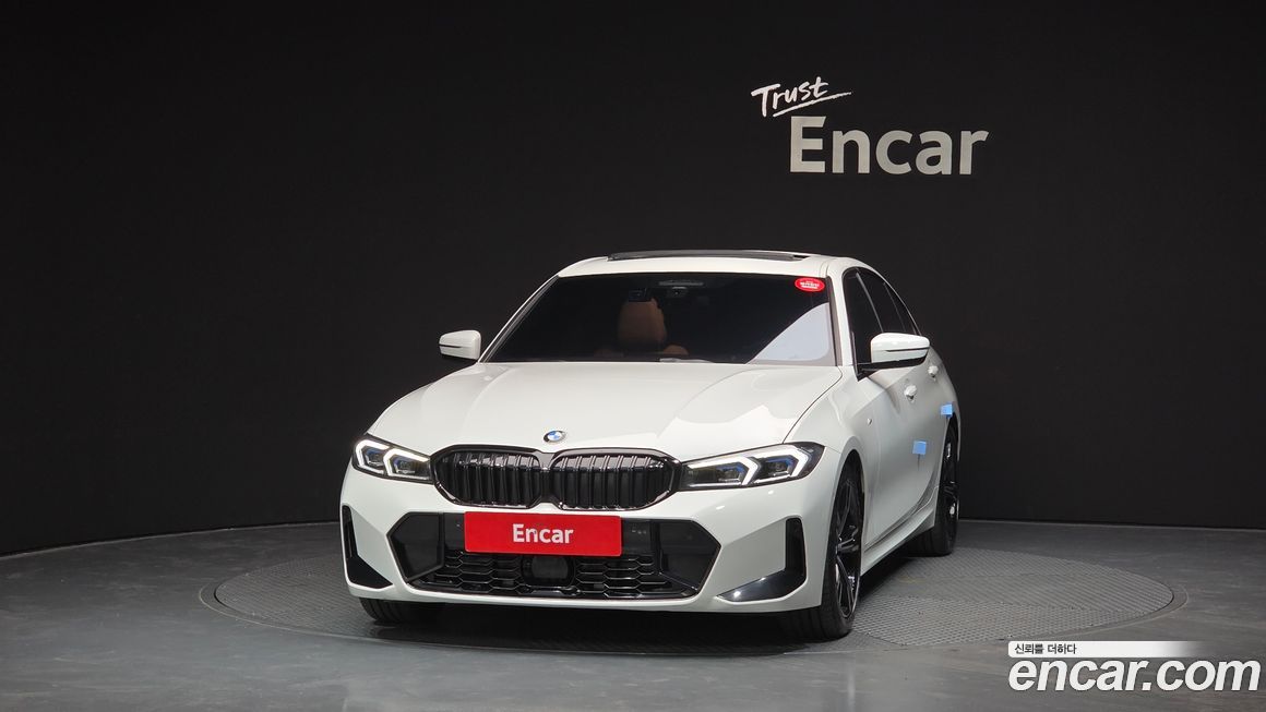 BMW 3-Series 320i M Sport, 2023