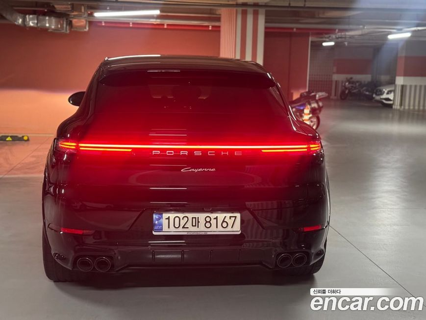 Porsche Cayenne 3.0 Coupe, 2024