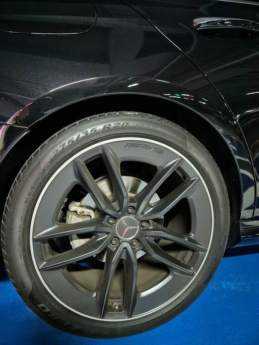Mercedes-Benz E-Class E220d 4MATIC AMG Line, 2023