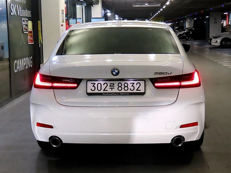 BMW 3-Series 320d, 2023