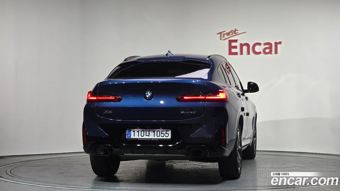 BMW X4 xDrive20i M Sports Pro, 2022