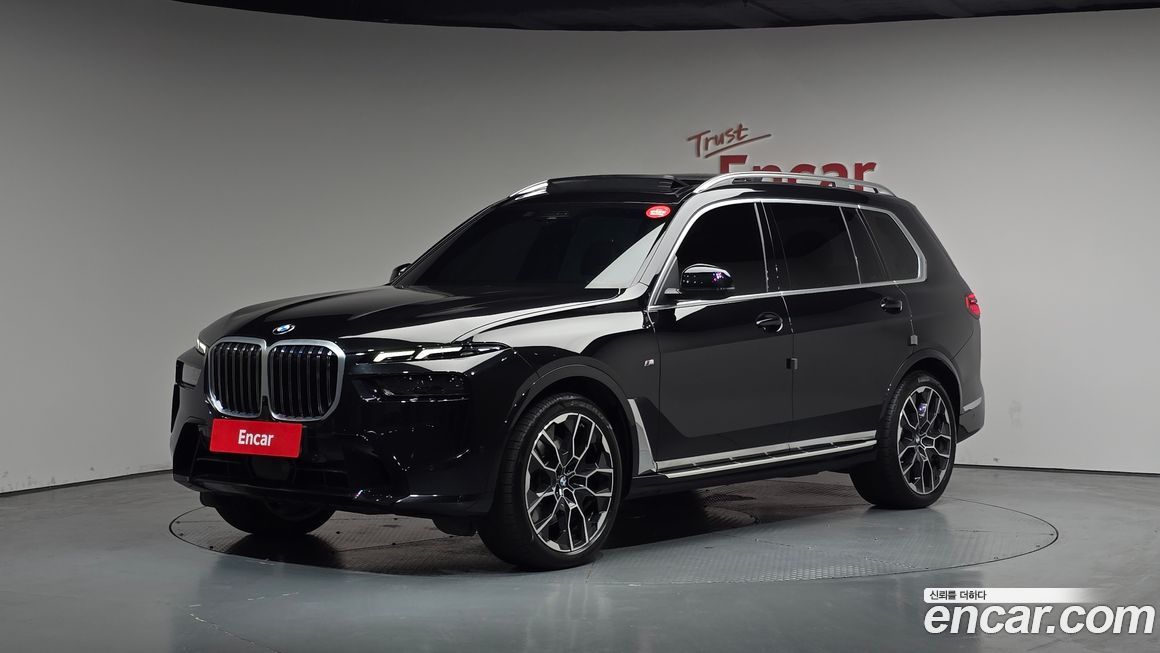 BMW X7 xDrive 40d M Sport 6STR, 2025