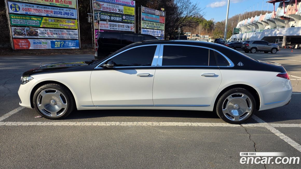 Mercedes-Benz S-Class Maybach S580 4MATIC, 2024
