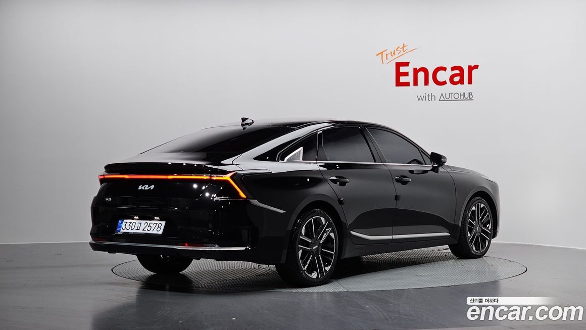 Kia K8 2.5 Gasoline 2WD, 2025