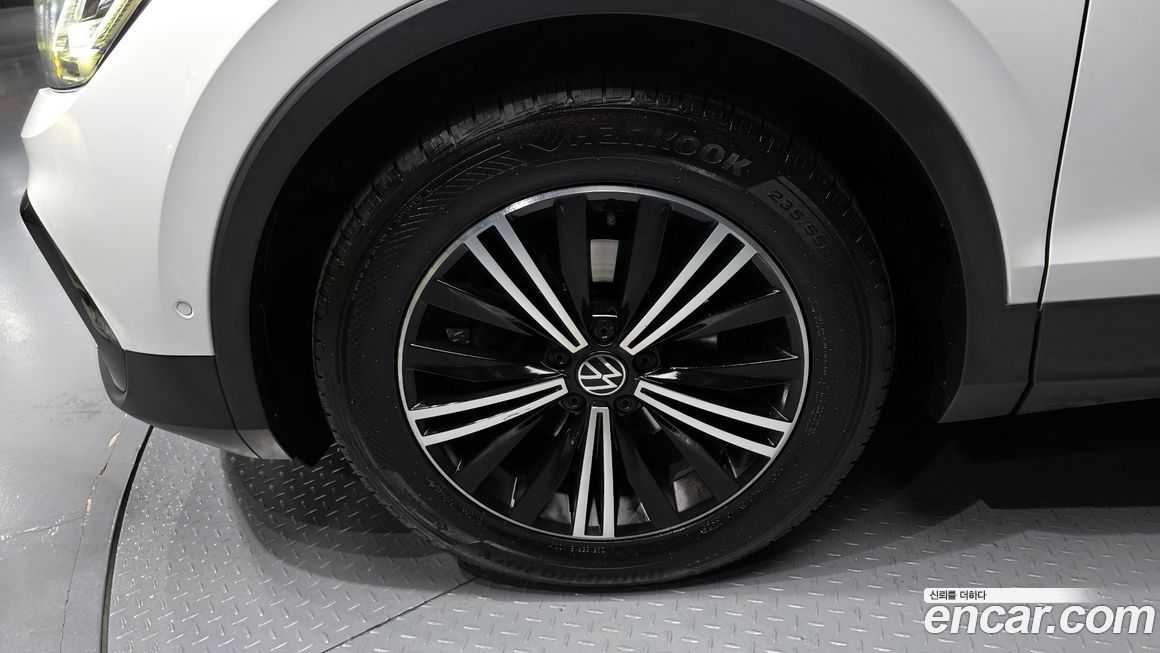 Volkswagen Tiguan 2.0 TDI Premium, 2022