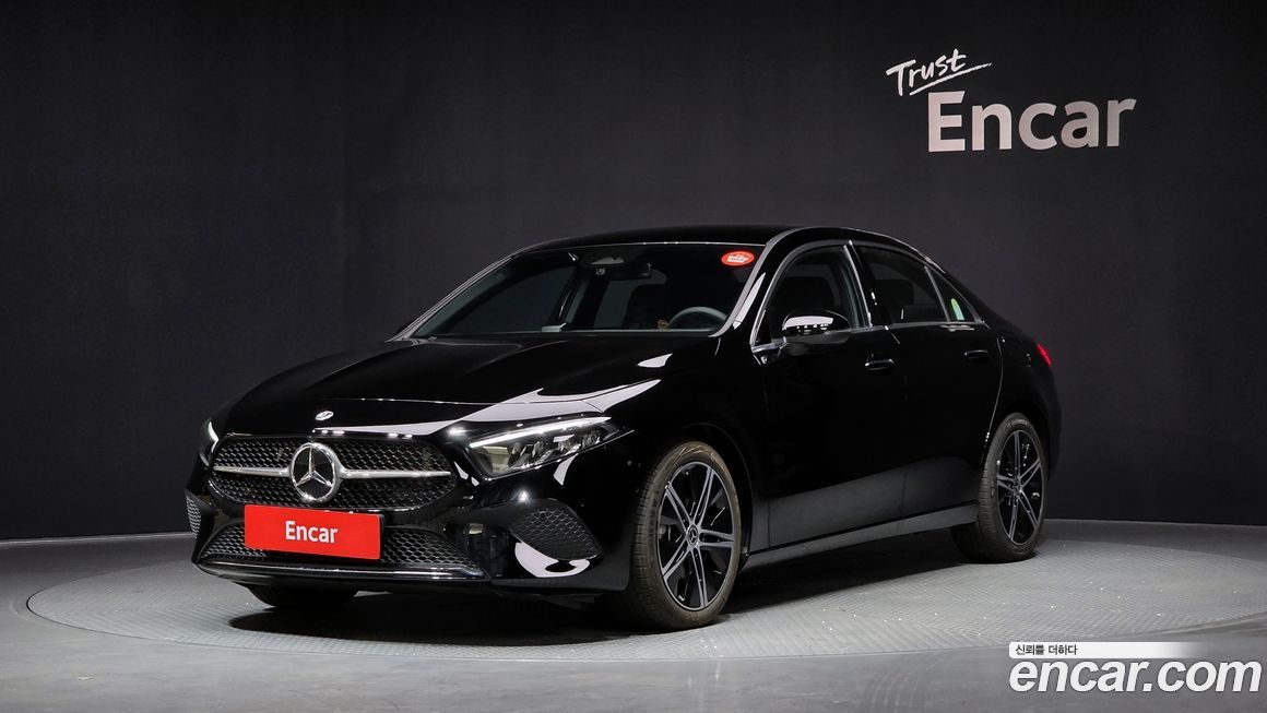 Mercedes-Benz A-Class A220 Sedan, 2025