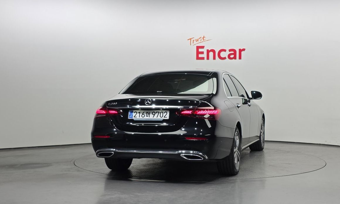 Mercedes-Benz E-Class E250 Avantgarde, 2023