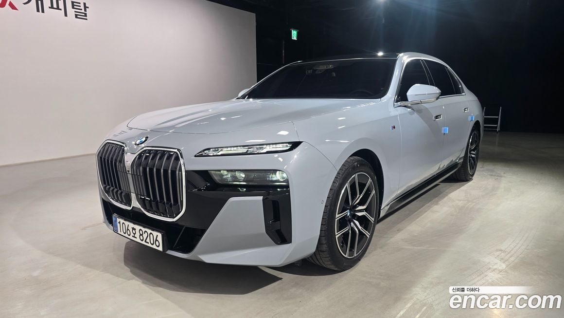 BMW 7-Series 740d xDrive M Sport, 2025