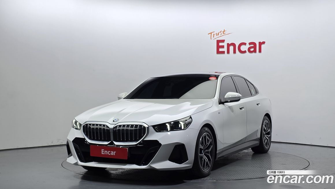 BMW 5-Series 520i M Sport, 2024