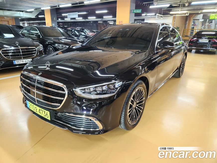 Mercedes-Benz S-Class S350 d 4MATIC, 2025