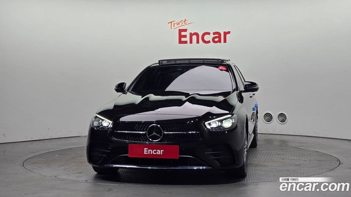 Mercedes-Benz E-Class E350 4MATIC AMG Line, 2022