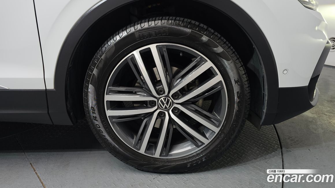 Volkswagen Tiguan 2.0 TDI Prestige, 2022