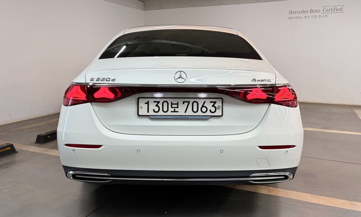 Mercedes-Benz E-Class E220d 4MATIC Exclusive, 2024